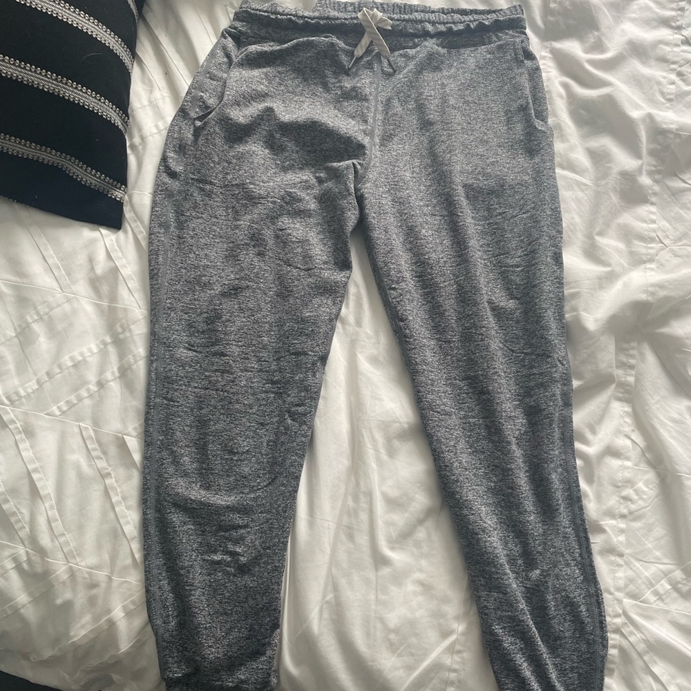 Vuori Performance Joggers Grey Size S
